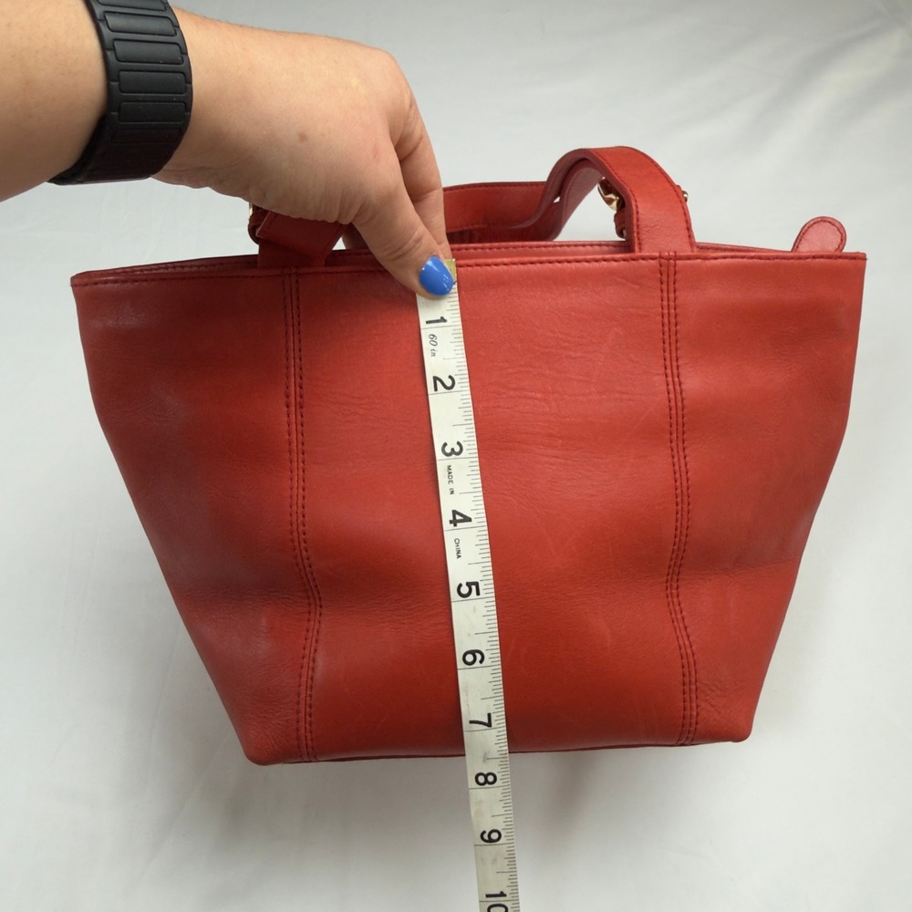 Classic Red Leather Tote Shoulder Bag - Picture 5 of 8